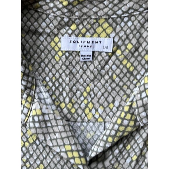 EQUIPMENT Femme Gray Yellow Snake Print Button Up Shirt Top Women's Size Large - Picture 5 of 10